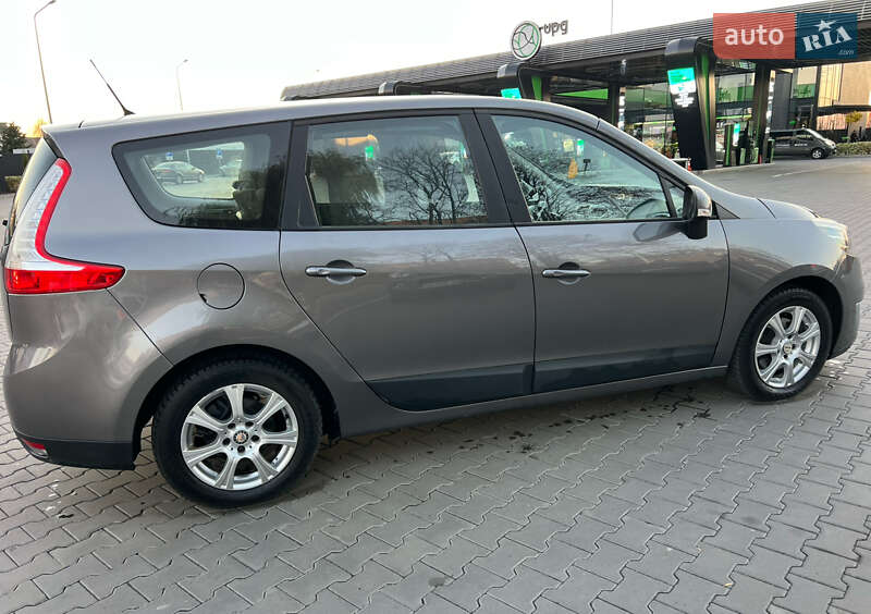 Минивэн Renault Grand Scenic 2012 в Луцке