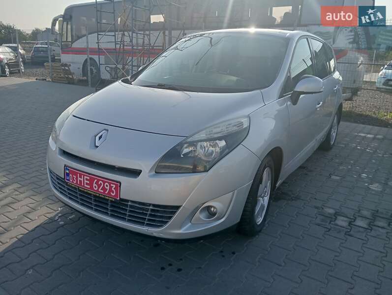 Минивэн Renault Grand Scenic 2009 в Нововолынске
