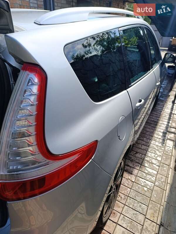 Минивэн Renault Grand Scenic 2014 в Никополе фото 4 Минивэн Renault Grand Scenic 2014 в Никополе