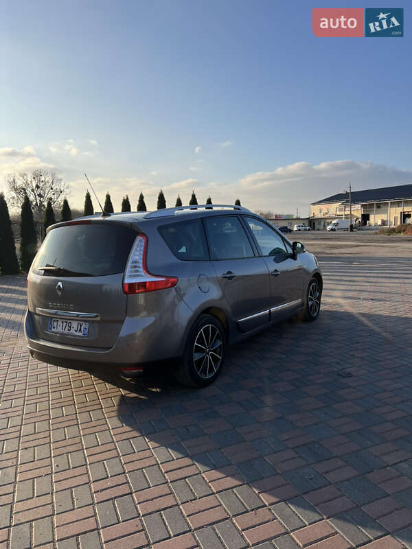Минивэн Renault Grand Scenic 2013 в Ровно