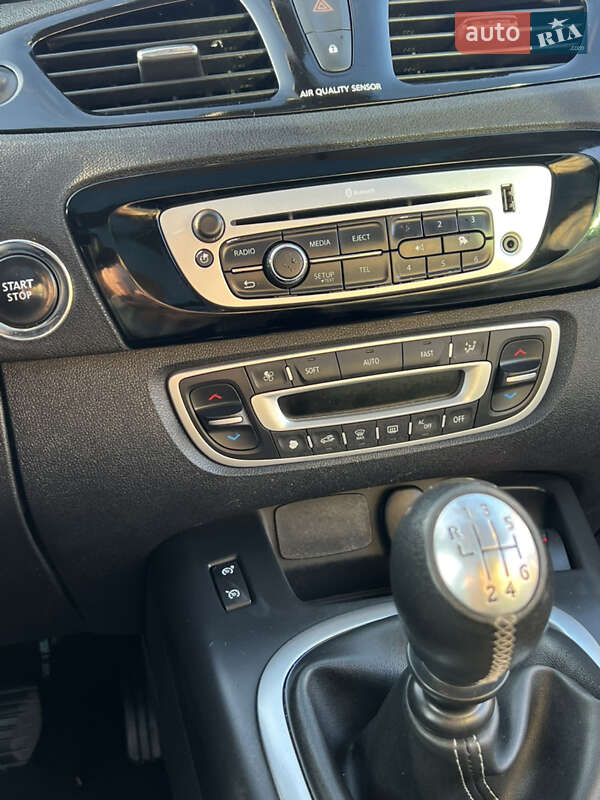 Минивэн Renault Grand Scenic 2013 в Ровно