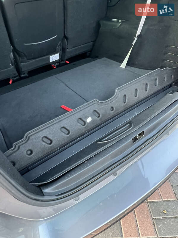 Минивэн Renault Grand Scenic 2013 в Ровно