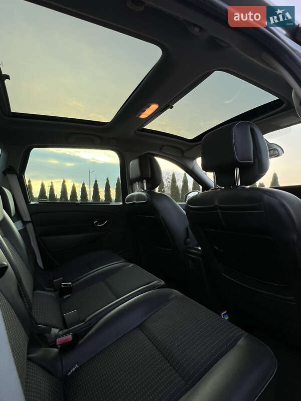 Минивэн Renault Grand Scenic 2013 в Ровно
