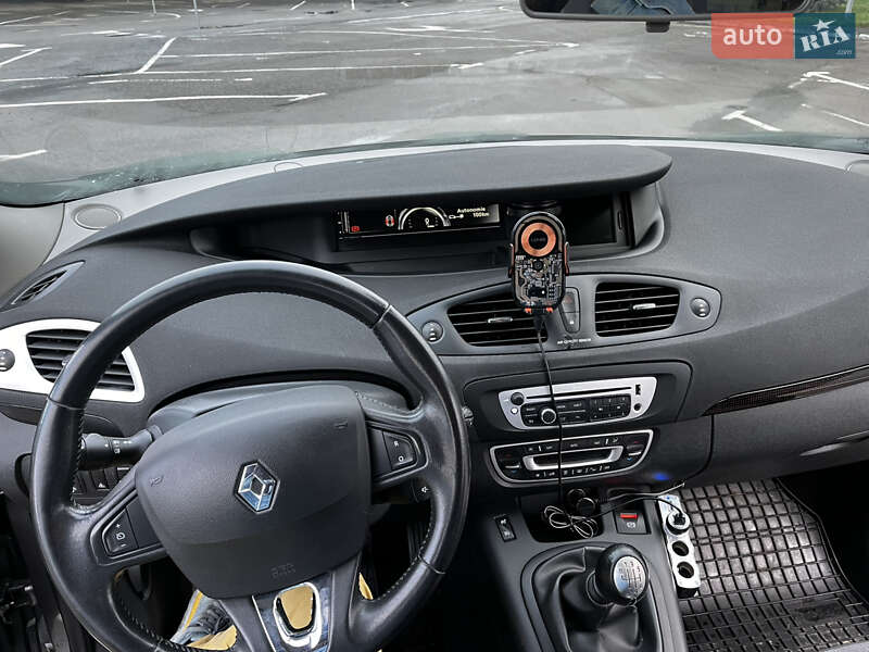 Мінівен Renault Grand Scenic 2013 в Івано-Франківську