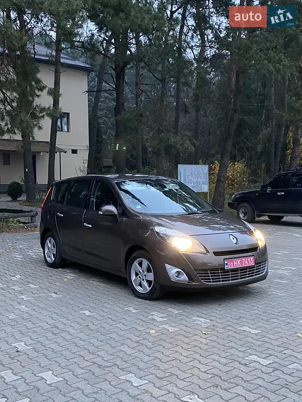 Renault Grand Scenic