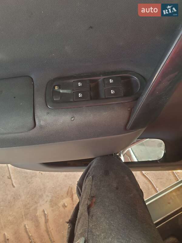 Минивэн Renault Grand Scenic 2007 в Луцке фото 6 Минивэн Renault Grand Scenic 2007 в Луцке