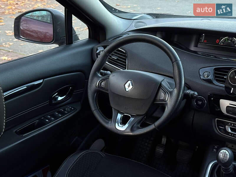 Минивэн Renault Grand Scenic 2015 в Житомире