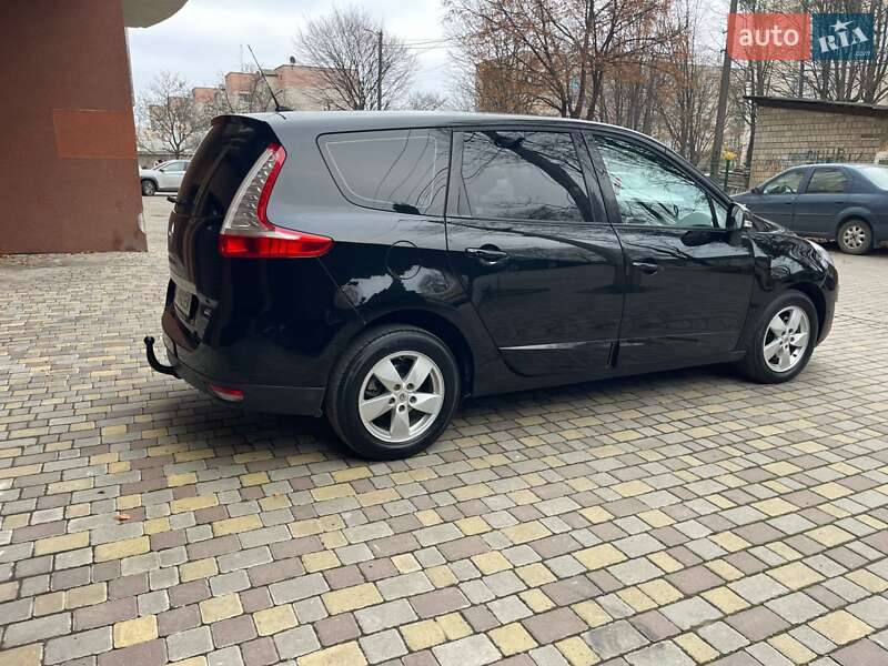 Минивэн Renault Grand Scenic 2011 в Черновцах
