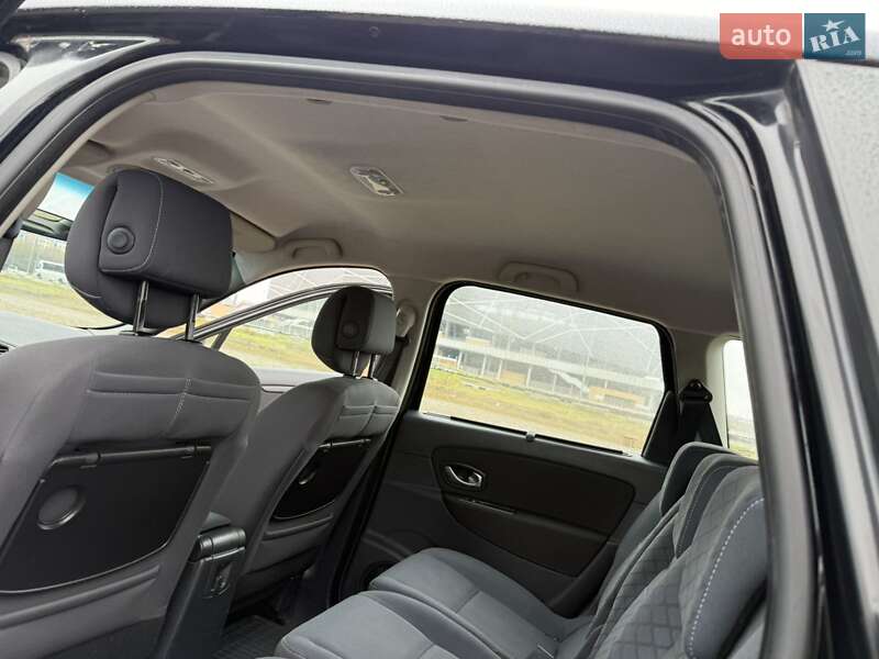 Мінівен Renault Grand Scenic 2010 в Львові фото 3 Мінівен Renault Grand Scenic 2010 в Львові