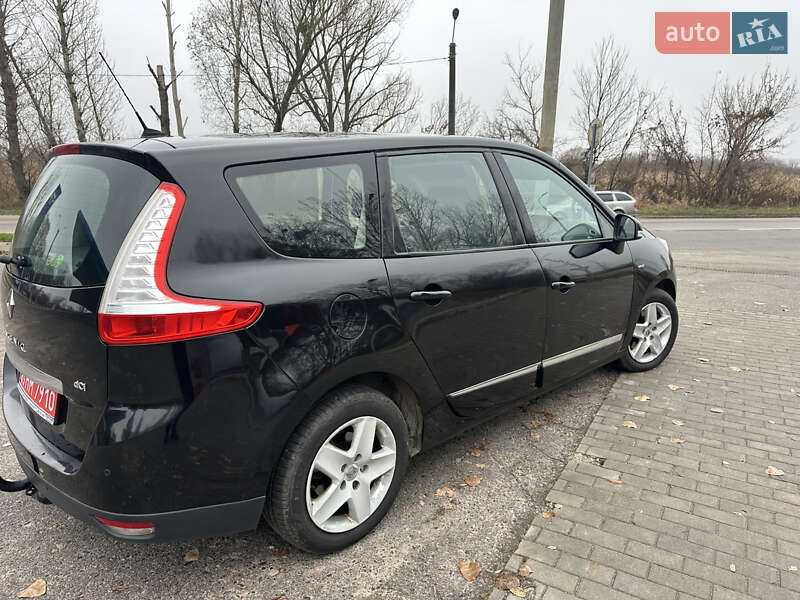 Минивэн Renault Grand Scenic 2012 в Харькове
