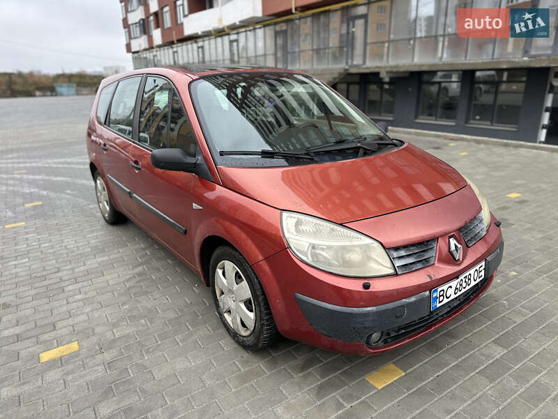 Renault Grand Scenic 2005