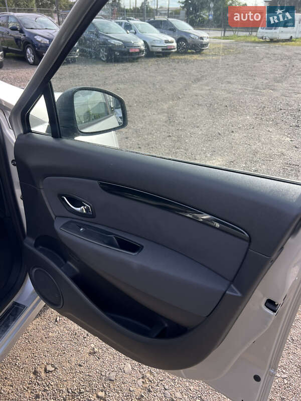 Минивэн Renault Grand Scenic 2013 в Луцке