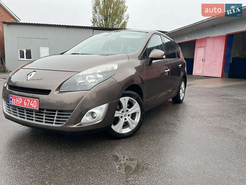 Минивэн Renault Grand Scenic 2011 в Виннице