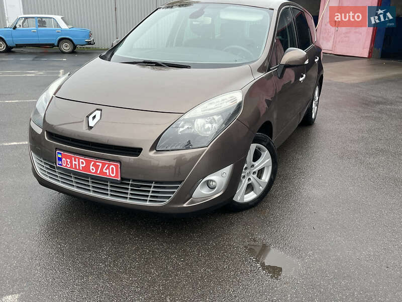 Минивэн Renault Grand Scenic 2011 в Виннице