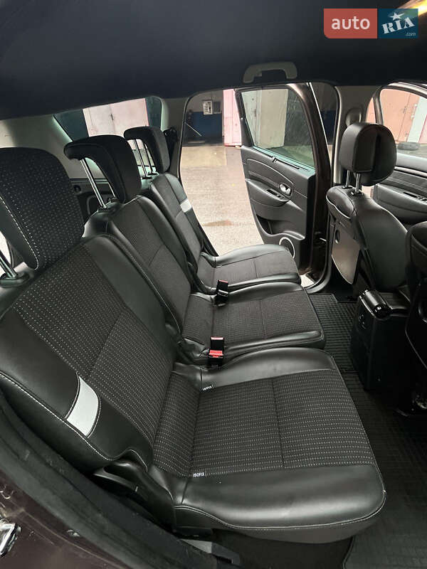 Минивэн Renault Grand Scenic 2011 в Виннице