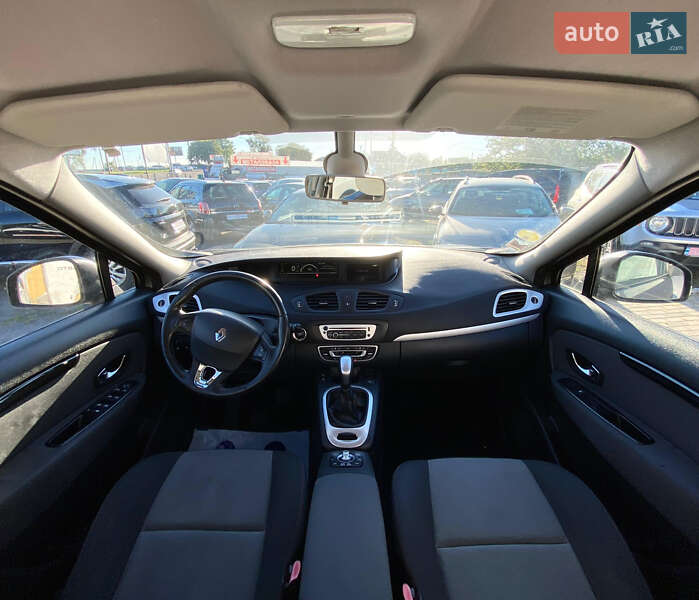 Минивэн Renault Grand Scenic 2013 в Ровно