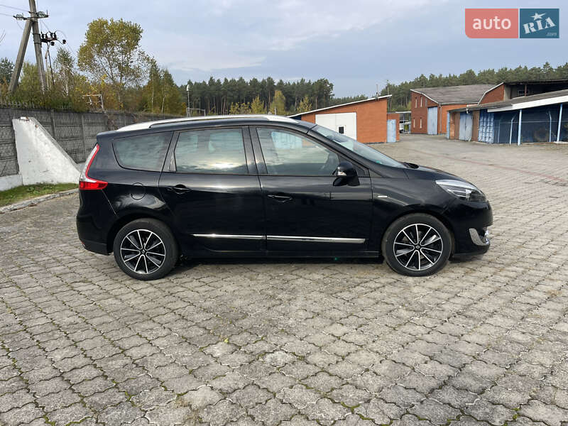 Минивэн Renault Grand Scenic 2013 в Ровно