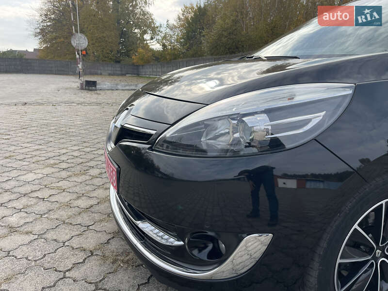 Минивэн Renault Grand Scenic 2013 в Ровно