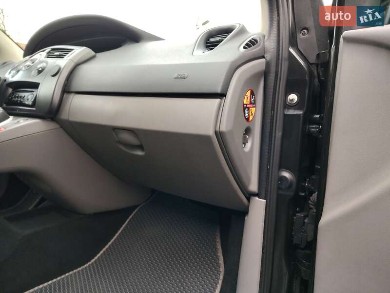 Минивэн Renault Grand Scenic 2007 в Бориславе фото 95 Минивэн Renault Grand Scenic 2007 в Бориславе