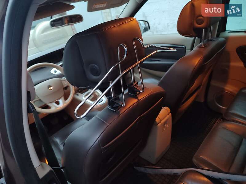 Минивэн Renault Grand Scenic 2010 в Киеве