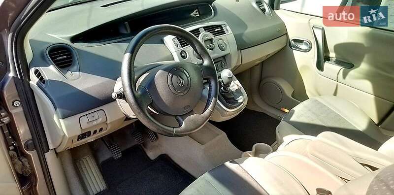 Минивэн Renault Grand Scenic 2005 в Конотопе фото 6 Минивэн Renault Grand Scenic 2005 в Конотопе