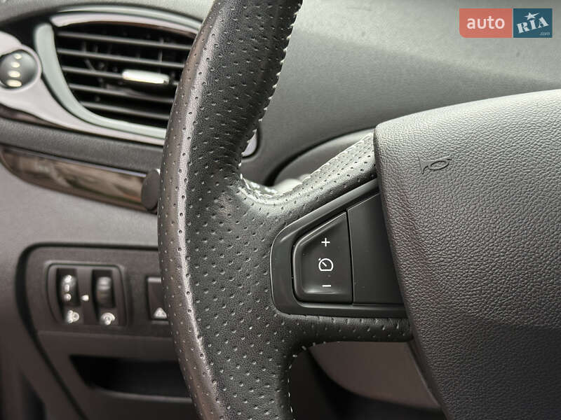 Мінівен Renault Grand Scenic 2014 в Стрию