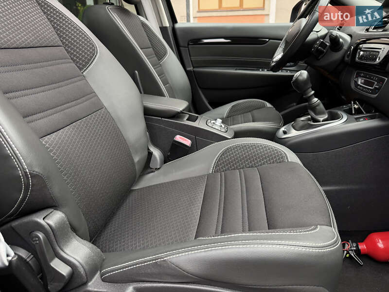 Мінівен Renault Grand Scenic 2014 в Стрию