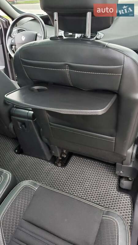 Минивэн Renault Grand Scenic 2015 в Львове фото 22 Минивэн Renault Grand Scenic 2015 в Львове