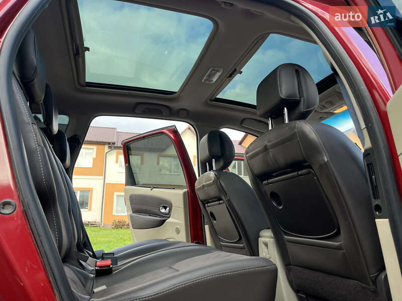 Минивэн Renault Grand Scenic 2011 в Каменец-Подольском фото 41 Минивэн Renault Grand Scenic 2011 в Каменец-Подольском