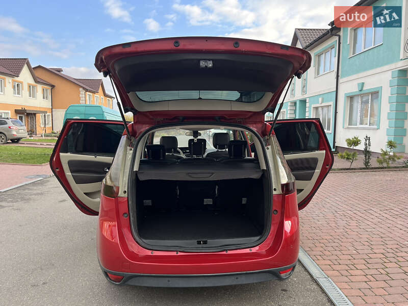 Минивэн Renault Grand Scenic 2011 в Каменец-Подольском фото 52 Минивэн Renault Grand Scenic 2011 в Каменец-Подольском