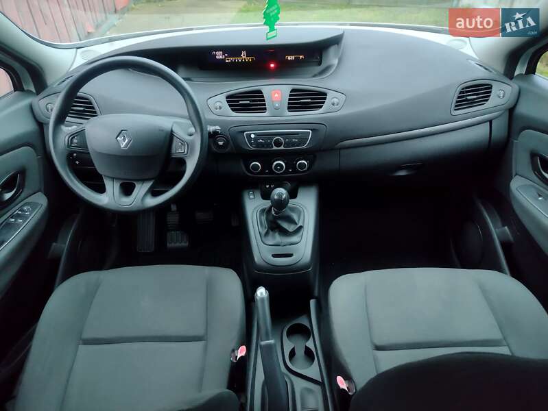 Минивэн Renault Grand Scenic 2009 в Тернополе фото 18 Минивэн Renault Grand Scenic 2009 в Тернополе