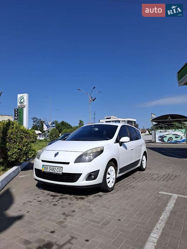 Минивэн Renault Grand Scenic 2010 в Ивано-Франковске фото 2 Минивэн Renault Grand Scenic 2010 в Ивано-Франковске