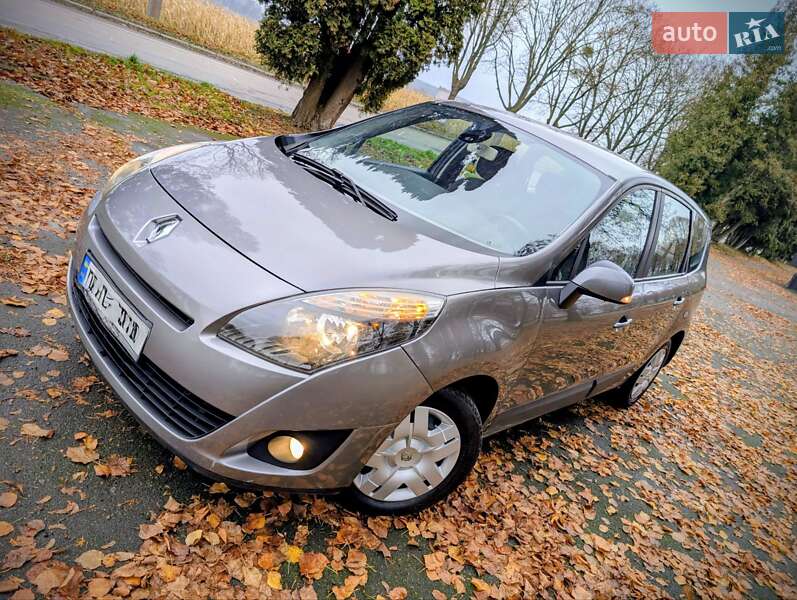Минивэн Renault Grand Scenic 2011 в Владимире фото 3 Минивэн Renault Grand Scenic 2011 в Владимире