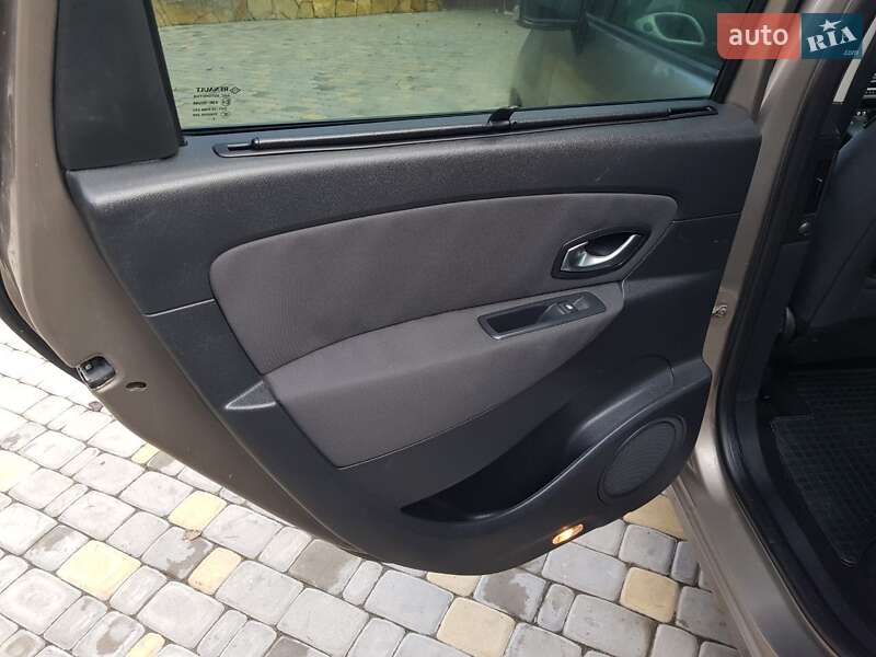 Минивэн Renault Grand Scenic 2010 в Виннице фото 35 Минивэн Renault Grand Scenic 2010 в Виннице