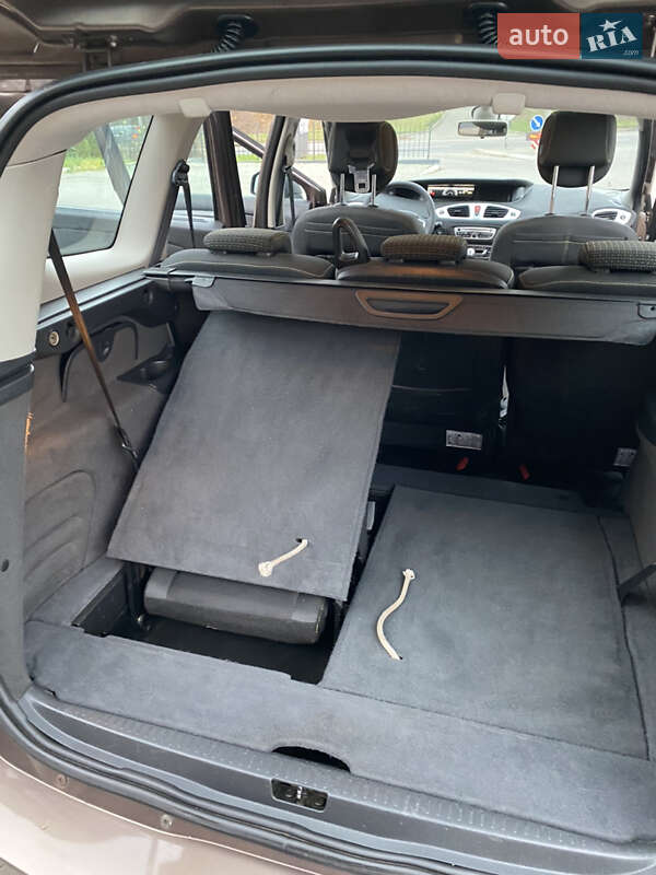 Минивэн Renault Grand Scenic 2010 в Ровно фото 13 Минивэн Renault Grand Scenic 2010 в Ровно