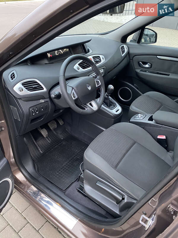 Минивэн Renault Grand Scenic 2010 в Ровно фото 27 Минивэн Renault Grand Scenic 2010 в Ровно