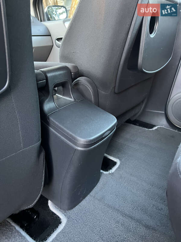 Минивэн Renault Grand Scenic 2008 в Виннице фото 49 Минивэн Renault Grand Scenic 2008 в Виннице