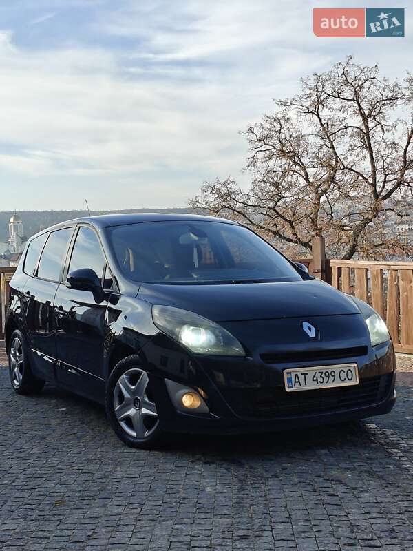 Мінівен Renault Grand Scenic 2011 в Чорткові фото 15 Мінівен Renault Grand Scenic 2011 в Чорткові