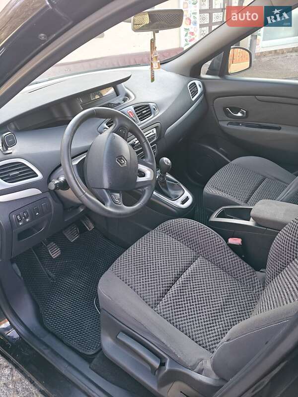 Мінівен Renault Grand Scenic 2011 в Чорткові фото 45 Мінівен Renault Grand Scenic 2011 в Чорткові