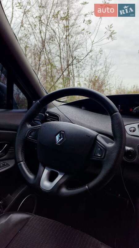 Минивэн Renault Grand Scenic 2011 в Мукачево