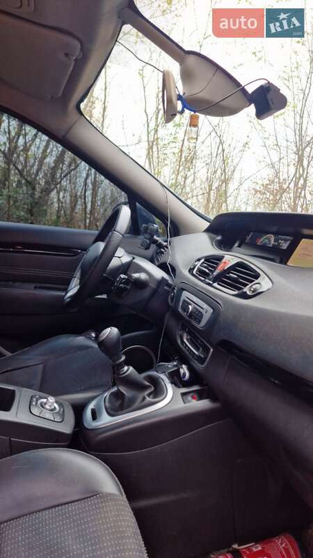 Минивэн Renault Grand Scenic 2011 в Мукачево