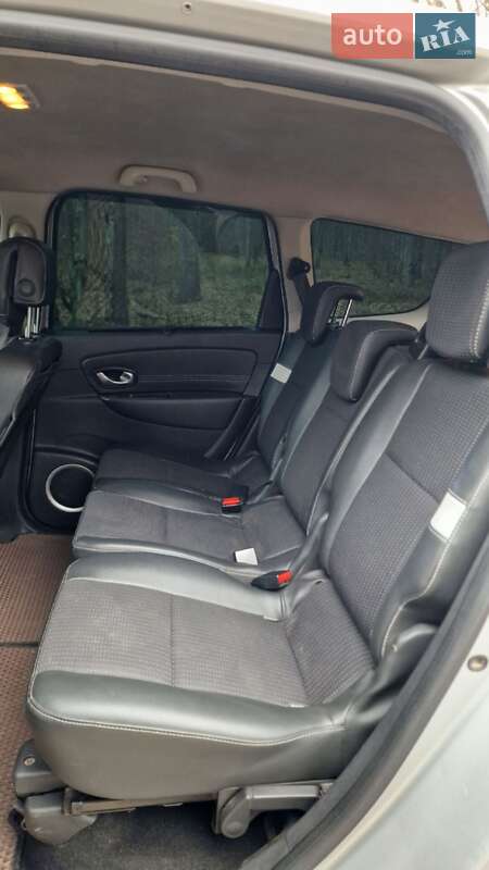 Минивэн Renault Grand Scenic 2011 в Мукачево