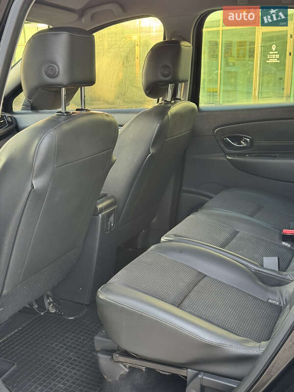 Минивэн Renault Grand Scenic 2015 в Хмельницком фото 23 Минивэн Renault Grand Scenic 2015 в Хмельницком