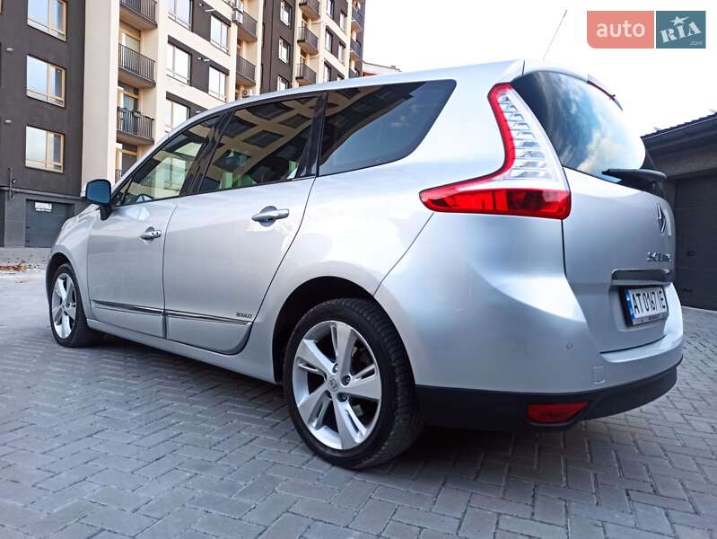Минивэн Renault Grand Scenic 2012 в Ивано-Франковске фото 35 Минивэн Renault Grand Scenic 2012 в Ивано-Франковске