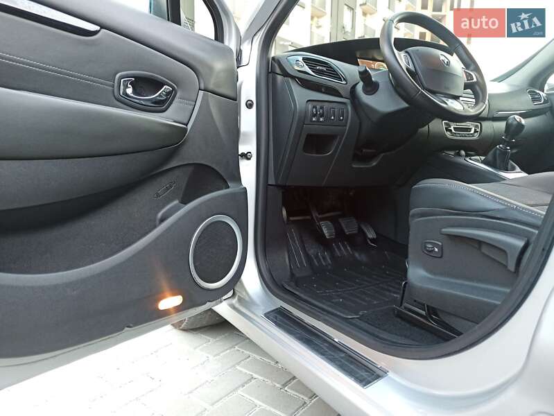 Минивэн Renault Grand Scenic 2012 в Ивано-Франковске фото 58 Минивэн Renault Grand Scenic 2012 в Ивано-Франковске