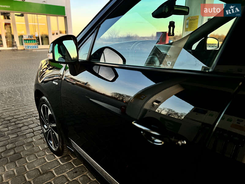 Минивэн Renault Grand Scenic 2015 в Стрые фото 38 Минивэн Renault Grand Scenic 2015 в Стрые