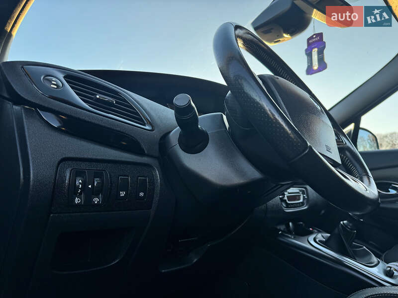Минивэн Renault Grand Scenic 2015 в Стрые фото 73 Минивэн Renault Grand Scenic 2015 в Стрые