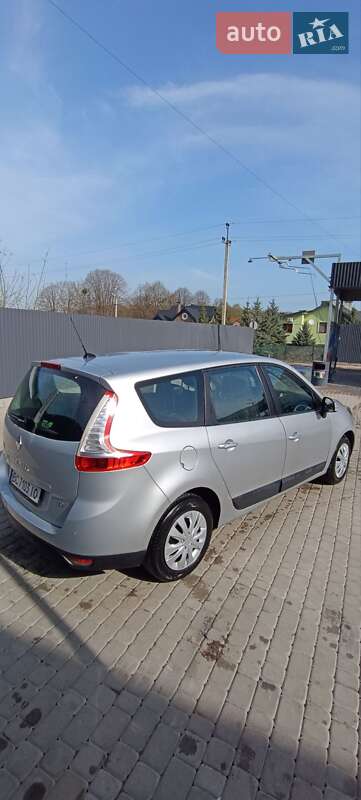 Минивэн Renault Grand Scenic 2013 в Львове