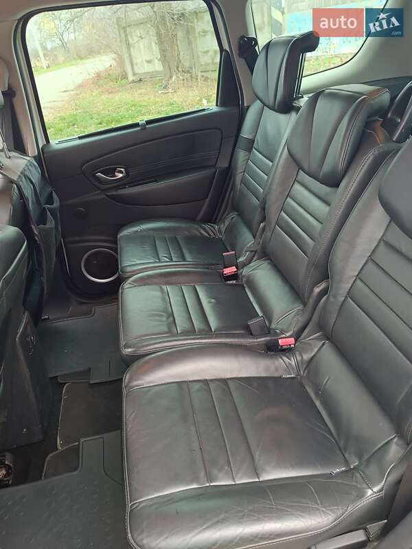 Минивэн Renault Grand Scenic 2010 в Луцке фото 19 Минивэн Renault Grand Scenic 2010 в Луцке