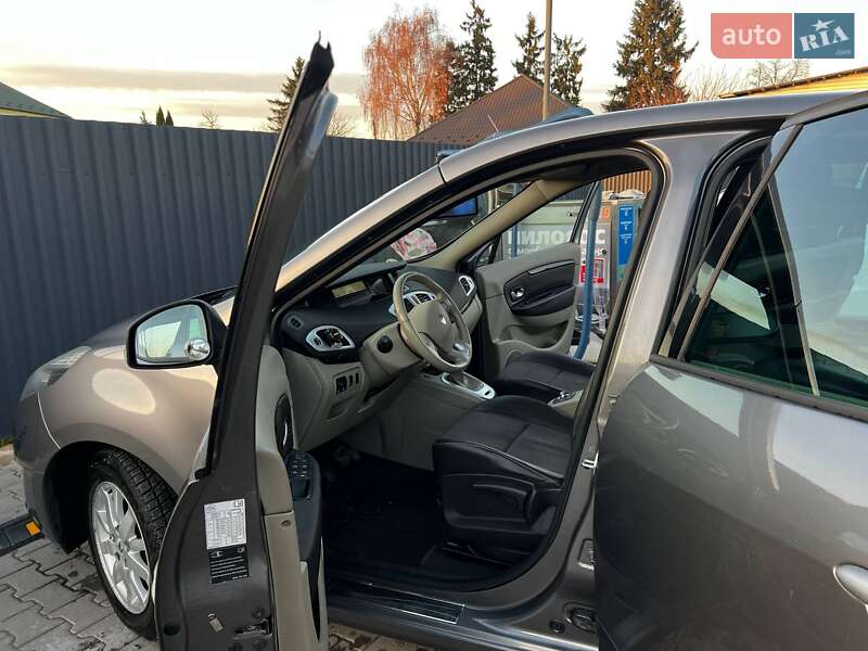 Минивэн Renault Grand Scenic 2010 в Лановцах фото 9 Минивэн Renault Grand Scenic 2010 в Лановцах